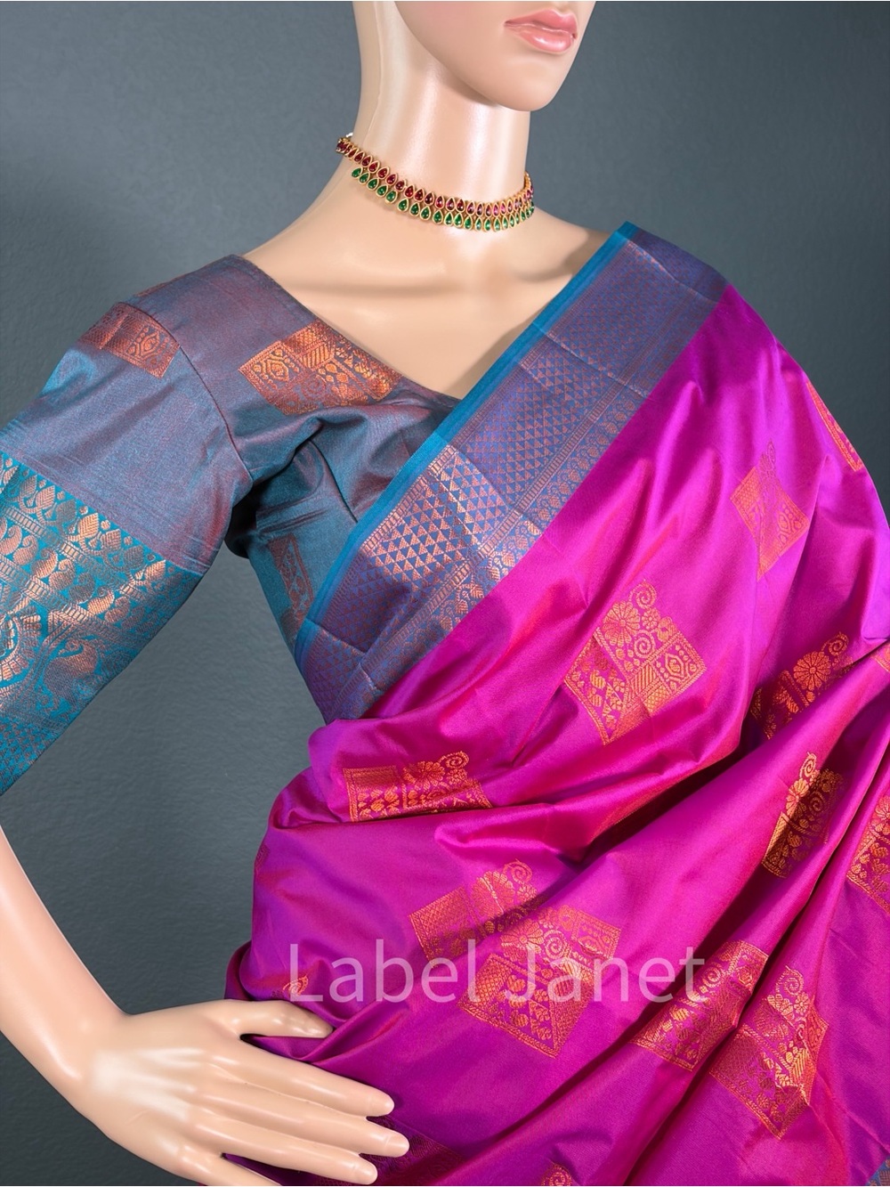 Vibrant Magenta and Teal Silk Kanjipuram silk saree with Gold Motifs (Brand new)